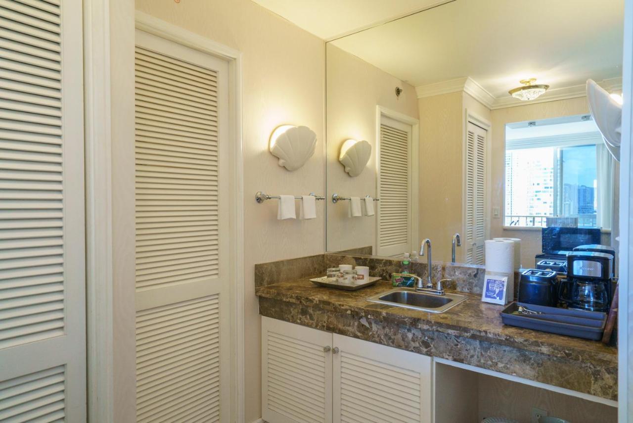 הונולולו Studio Unit At The Royal Garden, In Waikiki ワイキキ・ロイヤルガーデン מראה חיצוני תמונה